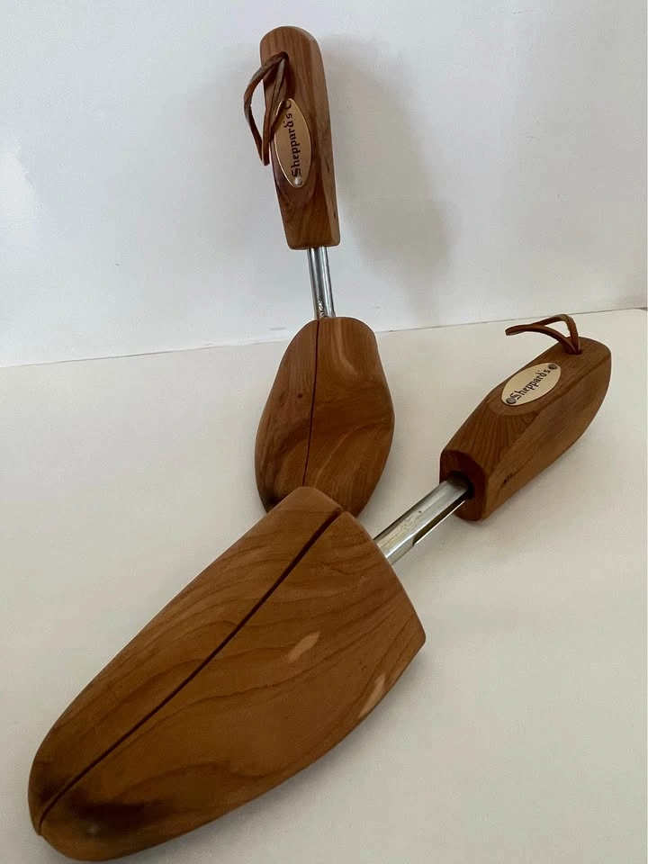 Sheppard's Cedar Shoe Trees Size S - photo 2
