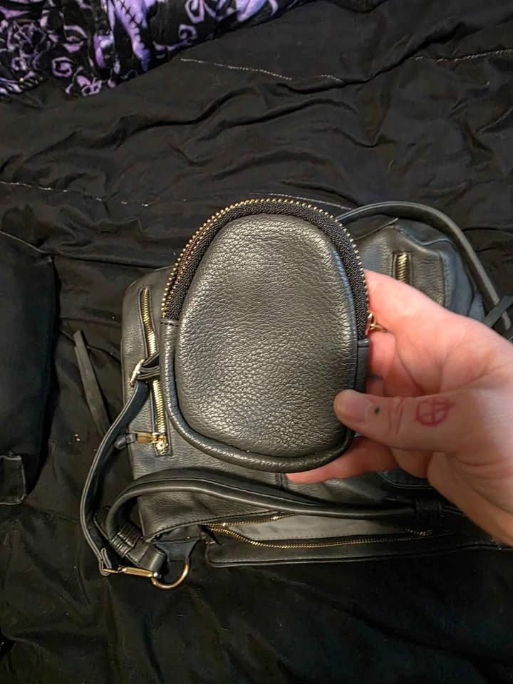 Large Black Hobo / Crossbody Bag + Matching Pouch - photo 4