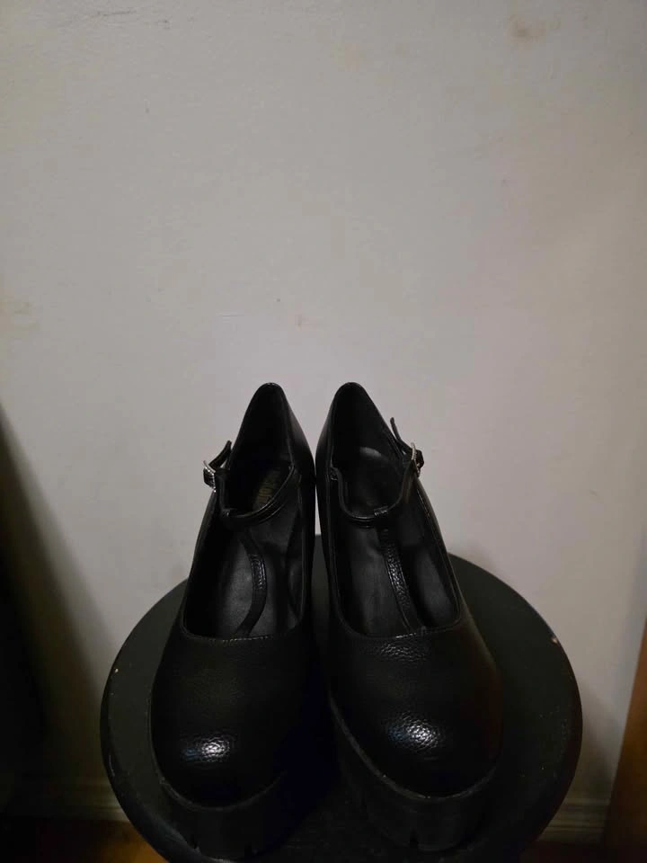 Black Chunky Platform Mary Jane Heels – Women’s Size 8 - photo 3