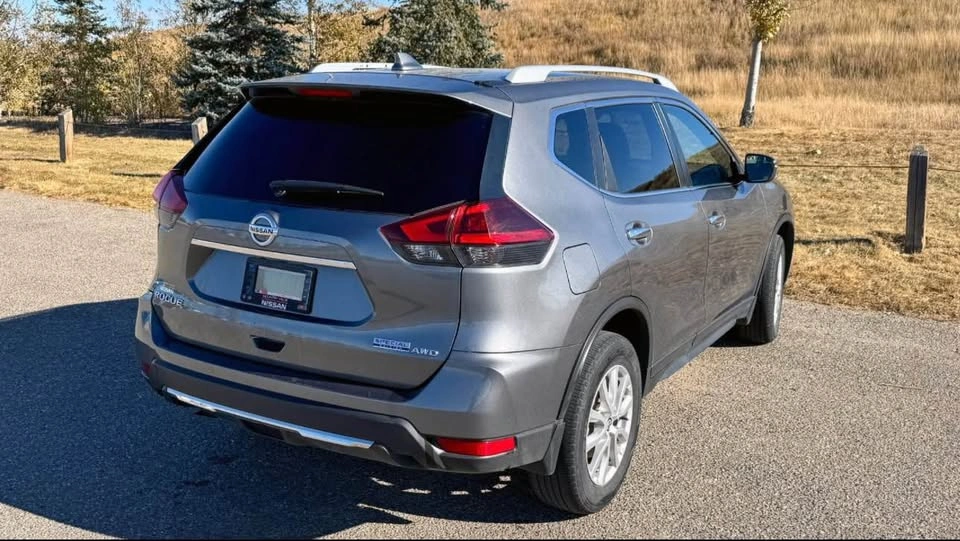 2020 Nissan Rogue - photo 2