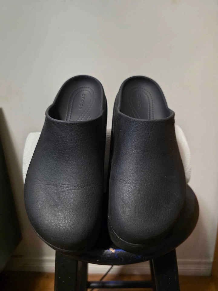 Crocs Dylan Platform Clogs – Women’s Size 7 - photo 2