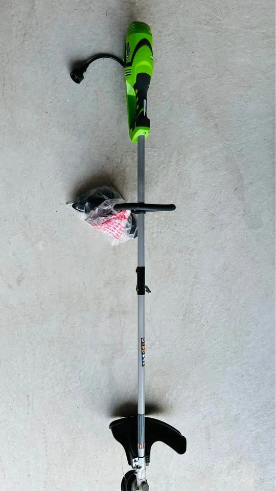 18” Corded Trimmer 10-amps (Greenworks) - photo 2