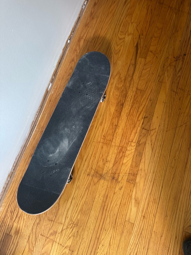 yin yang skateboard - photo 2