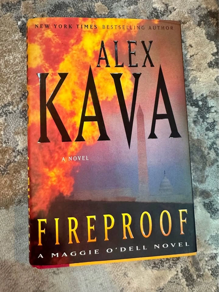 Fireproof by Alex Kava (A Maggie O'Dell Novel)