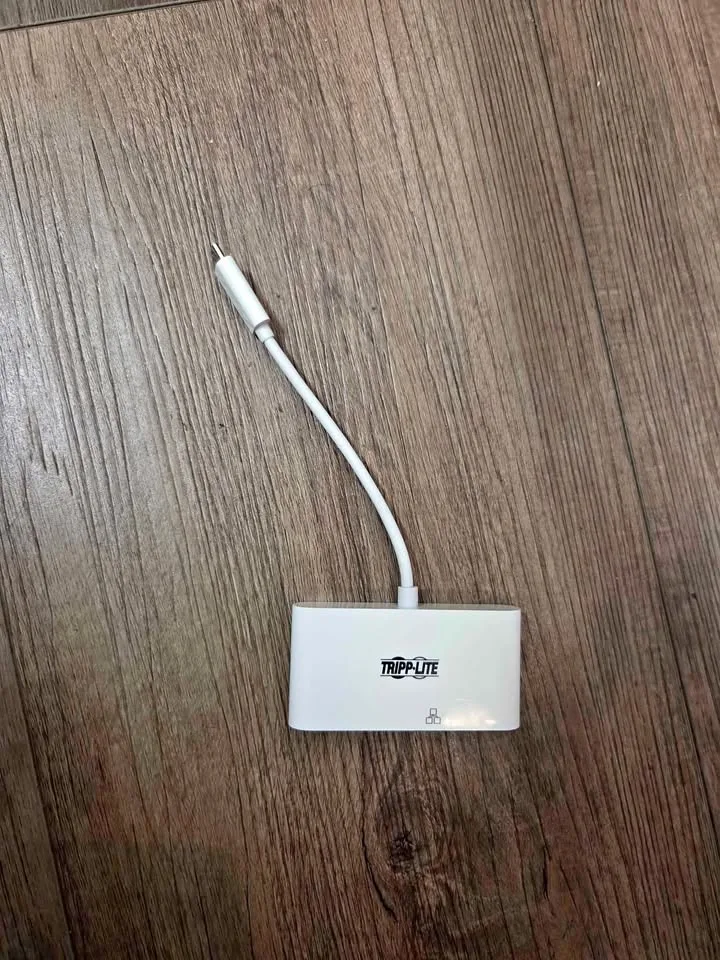 Usb C Tripplite thumbnail