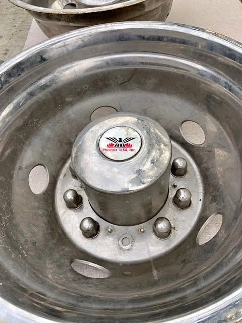 Phoenix 19-inch Chrome Wheel Covers - Set of 4