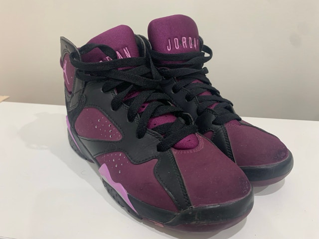Jordan 7 Retro Bordeaux