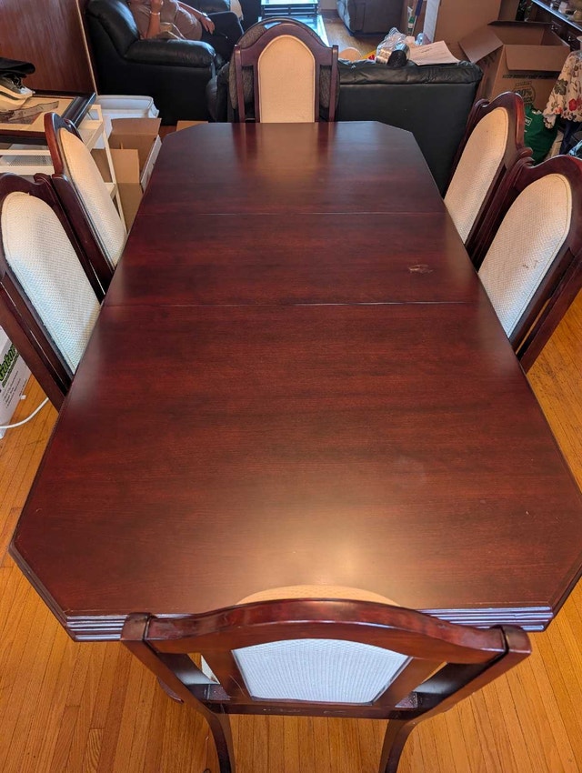 dining table - photo 4