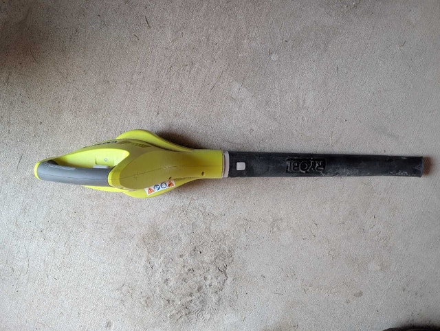 RYOBI 18V ONE+ Leaf Blower - photo 2