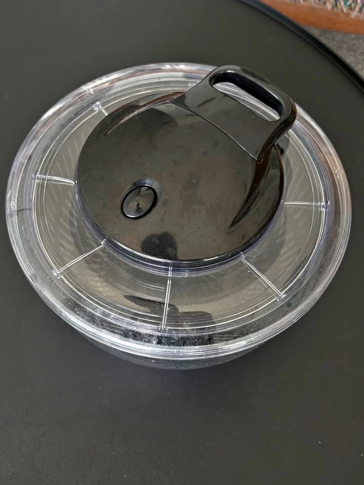 High-quality salad spinner from Korea