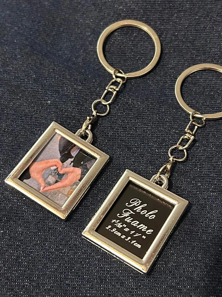 Custom Metal Photo Keychain + Metal Phone Grip Set | Gift Ideas - photo 2