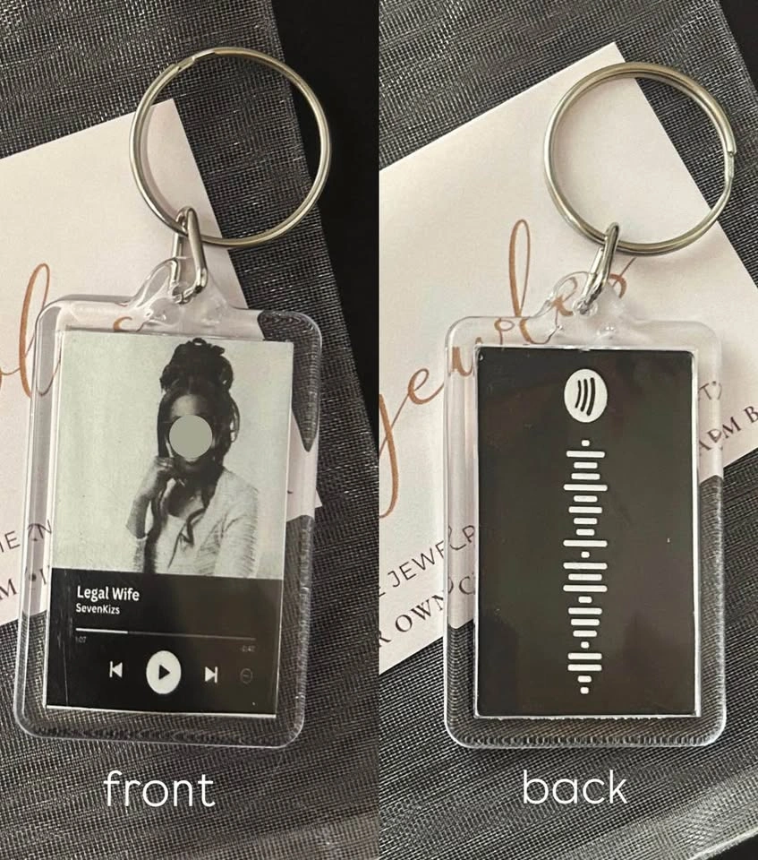 Spotify Scannable Song Photo Keychain - photo 5