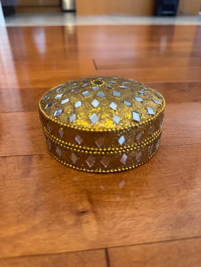 Bangle and Jewelry Holder thumbnail