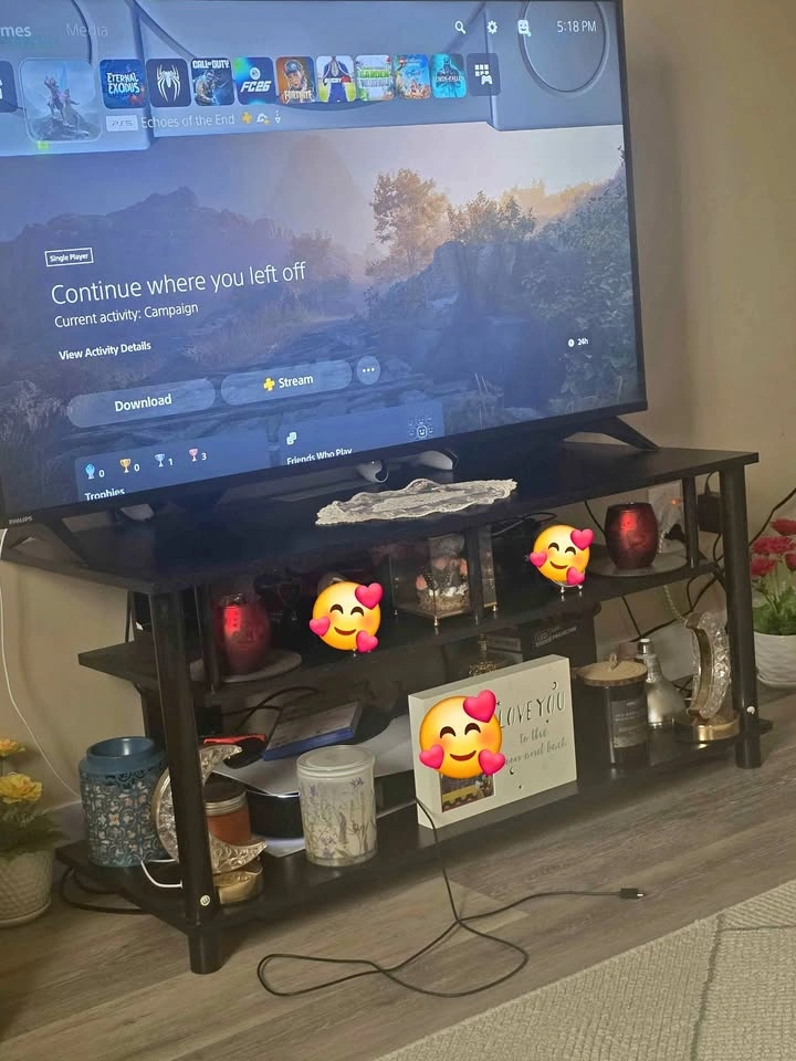 TV Stand / TV Table - Fits up to 50" TV