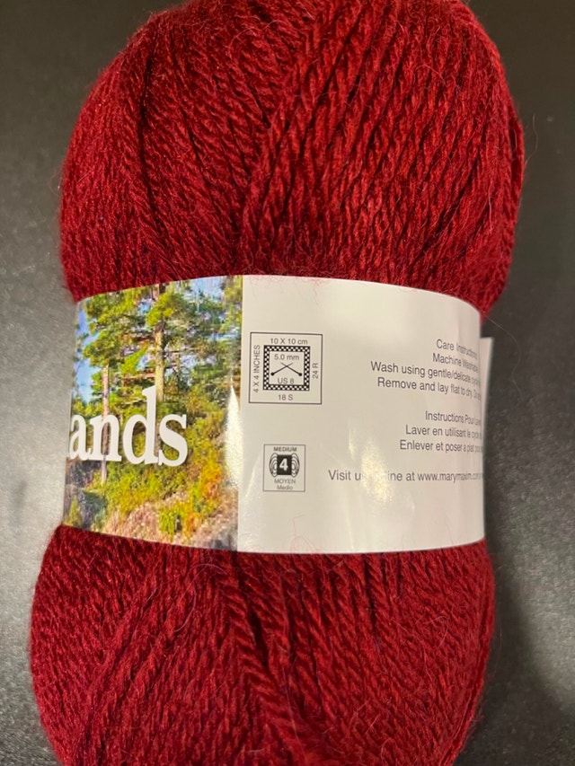 Mary Maxim Woodlands, Cranberry Yarn x2 - photo 4
