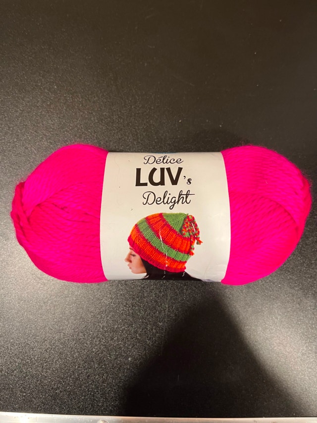 Delice Luv Delight Fushia Yarn x2 - photo 2