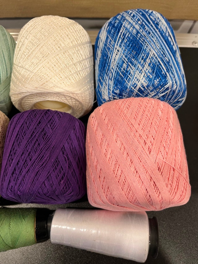 Lot Of Mixed Threads, Most Look Still New - photo 3