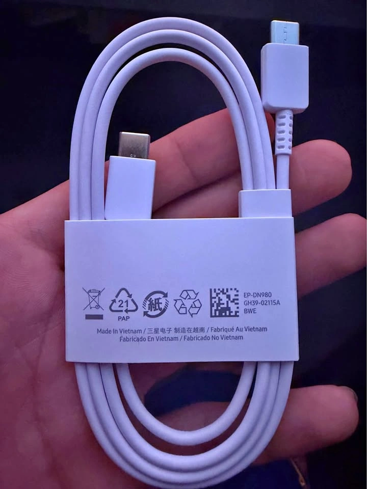 Fast Charging Samsung USB-C to USB-C Cable