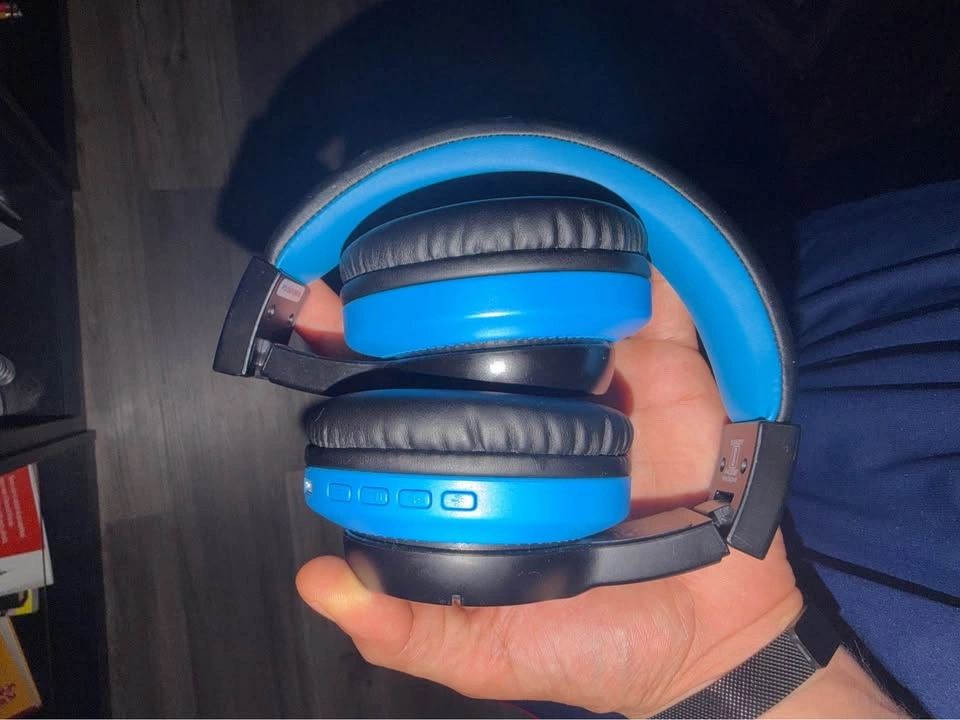iClever Premium Wireless Headphones - photo 3