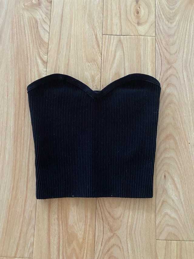 Aritzia babaton ribbed tube top