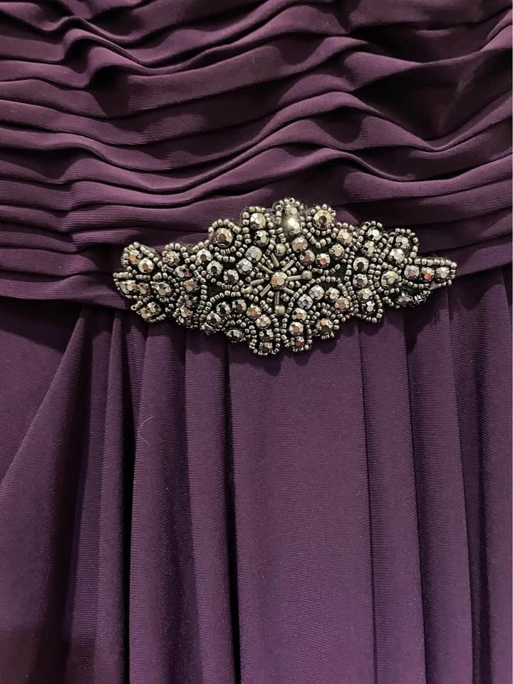 Women’s plus size eggplant colour dress - photo 4