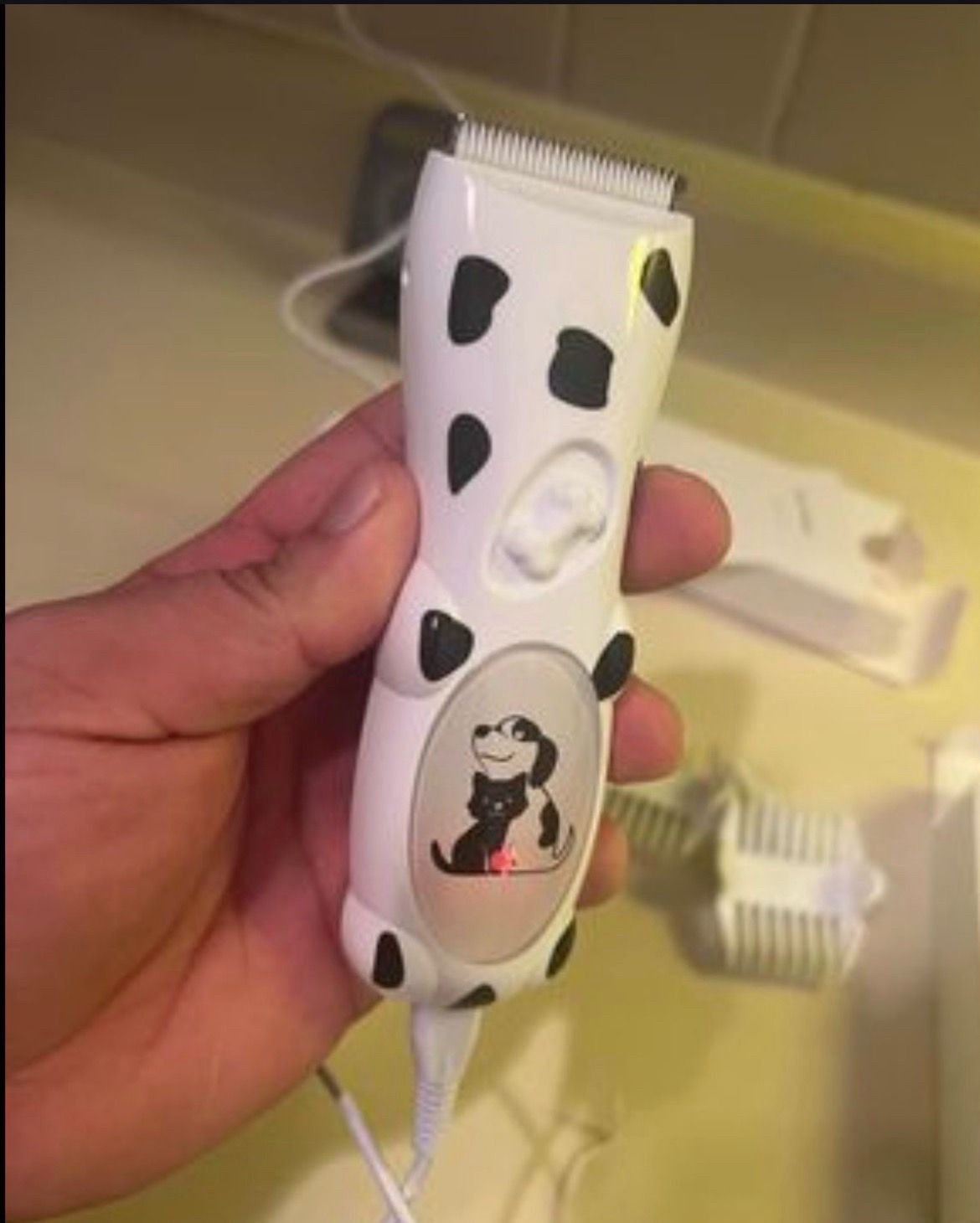 Dog Clippers, Low Noise Rechargeable Dog Grooming Kit