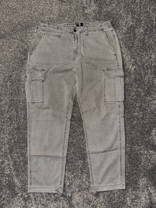 Grey American Eagle Pants/Joggers Size 36
