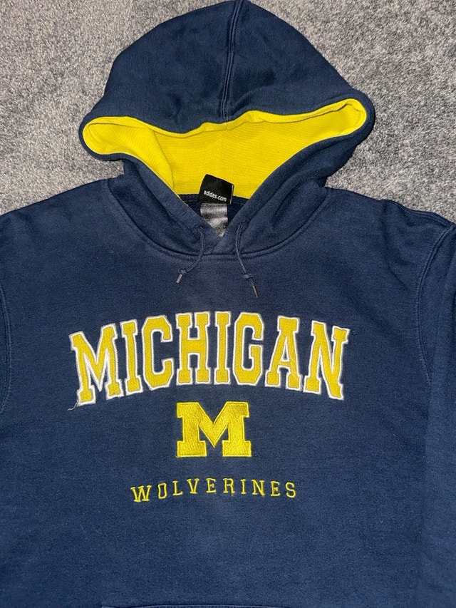 Michigan wolverines sweater size medium - photo 2
