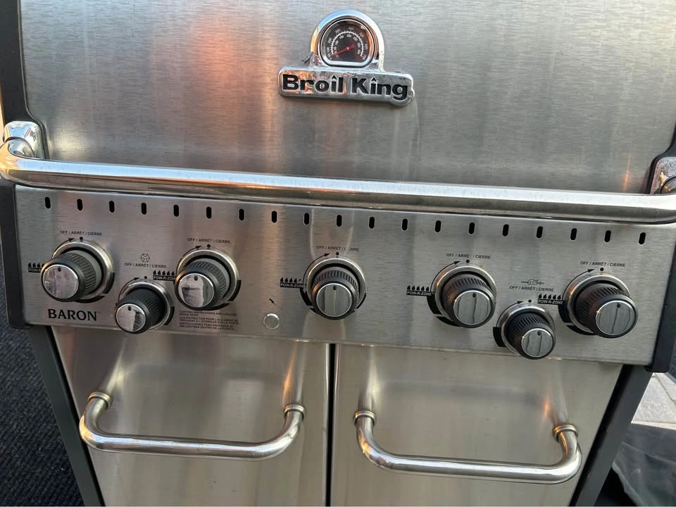 Broil King Baron S590 Bbq - photo 2