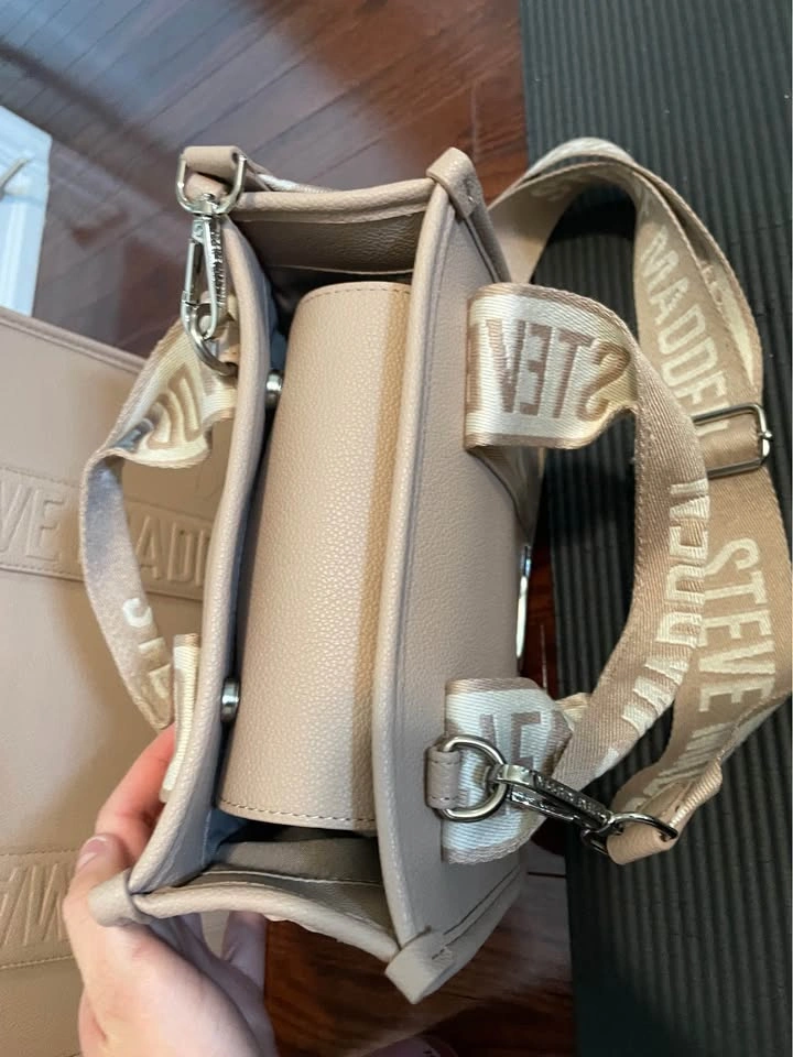 Steve Madden Bwebber Tote Bag Set Beige 2 Piece - photo 3