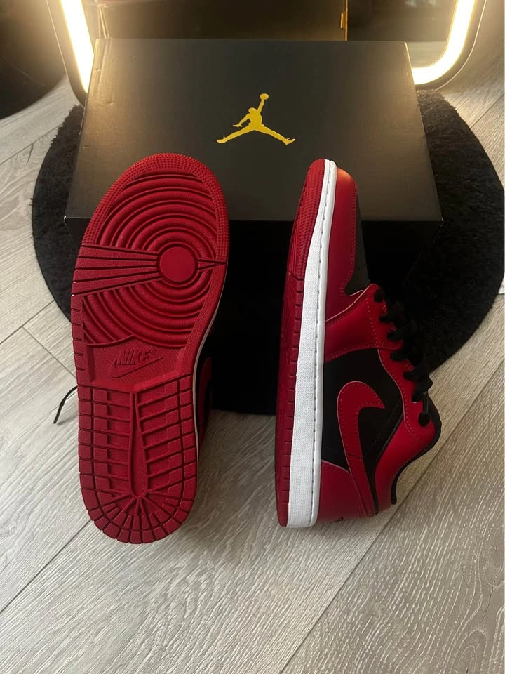 Air Jordan 1 Low - Gym Red/Black & White - photo 4