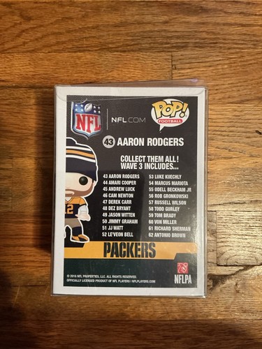 Funko POP! Football: Aaron Rodgers #43 - Toys R Us Exclusive - photo 3