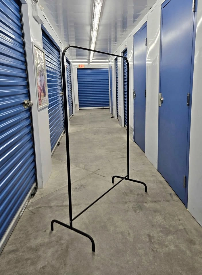 IKEA MULIG Clothes Rack