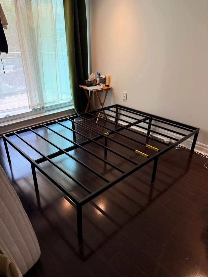 Zinus Bed Frame Queen Size - photo 2