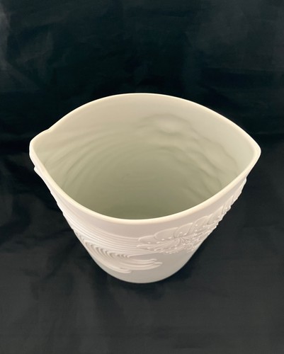 MANFRED FREY Designed Porcelain Vase for A K Kaiser, Germany - photo 5