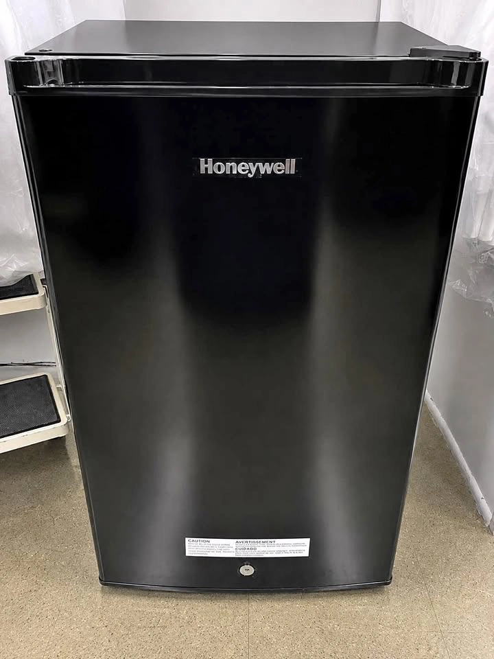 Honeywell Mini Upright Freezer