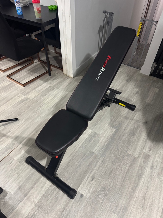 Fitness Reality 2000 Super Max XL Weight Bench