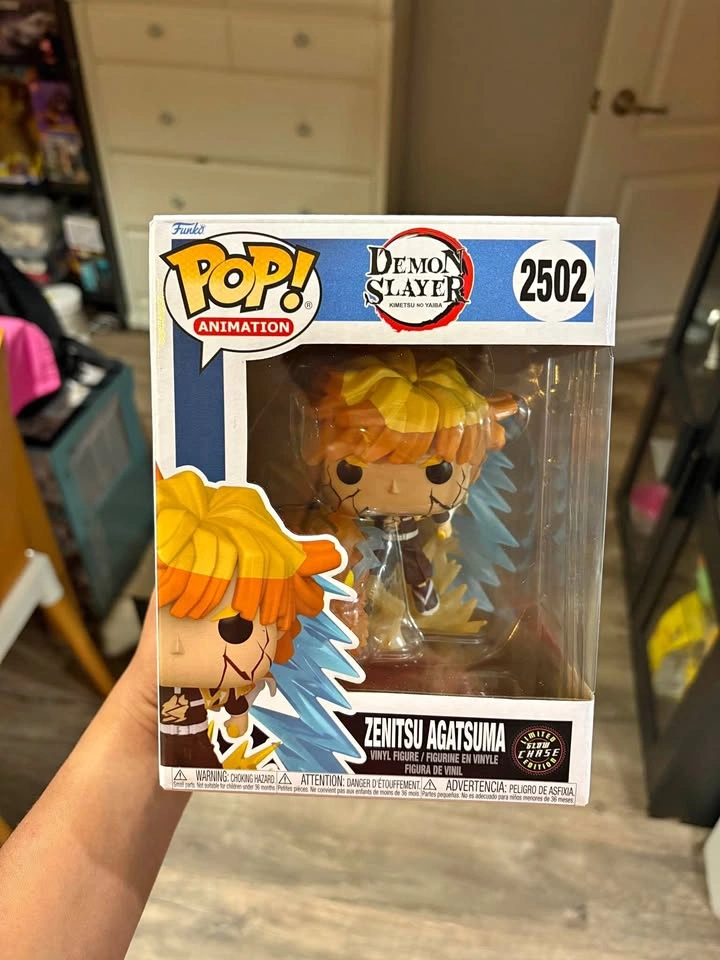 Funko Pop! Demon Slayer: Zenitsu Agatsuma (chase) #2502