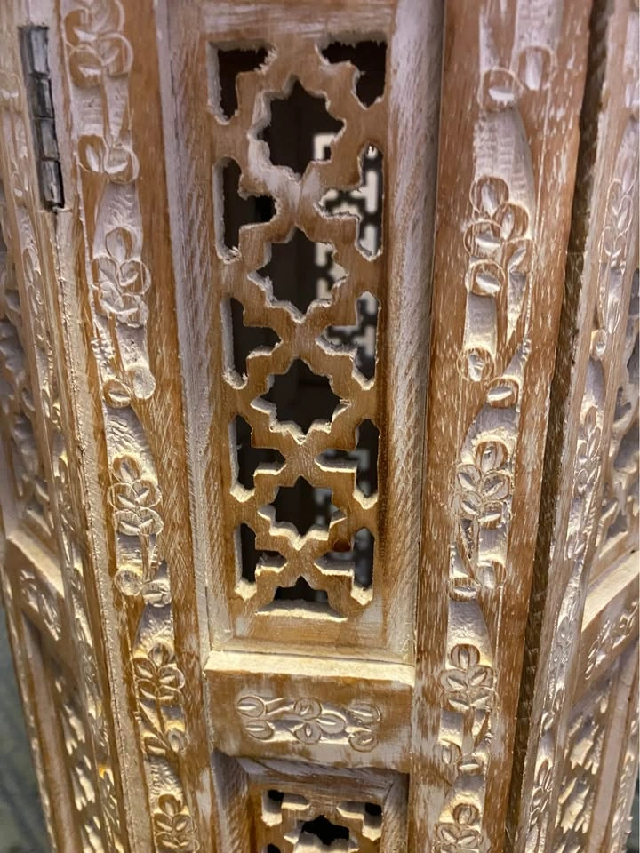 Hand-Carved Whitewash Wooden Folding Side Table - photo 3
