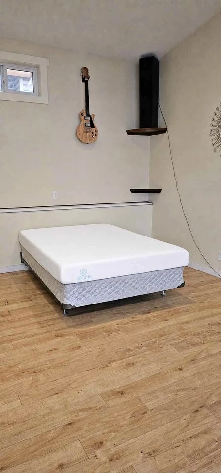 Bloom Complete Double Bed - Excellent