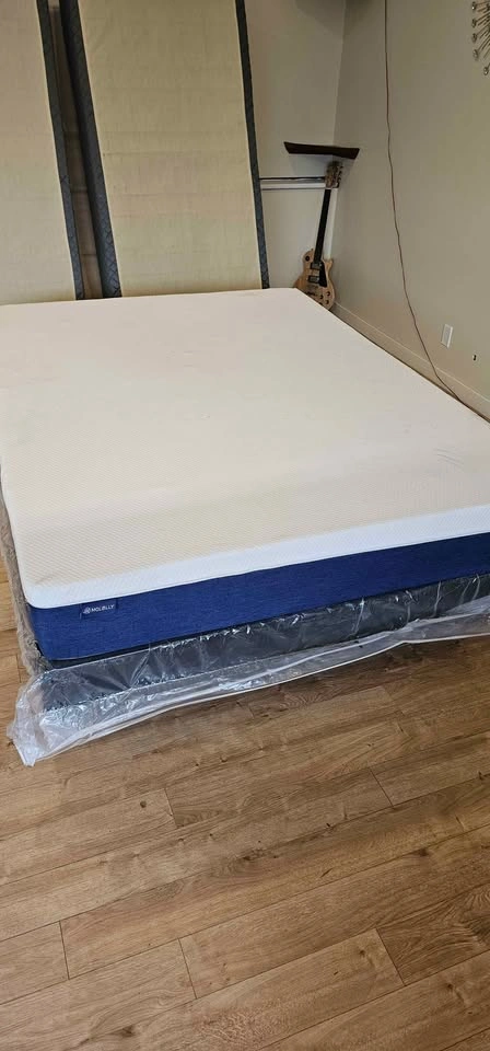Complete Queen bed - photo 4