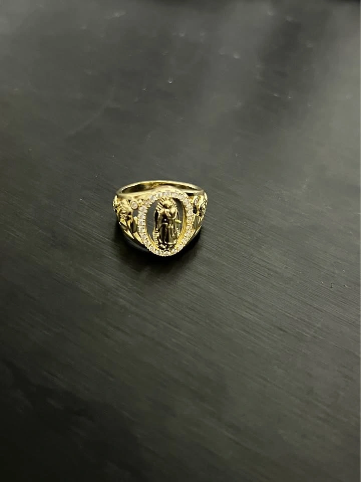 Gold-Tone Virgin Mary CZ Ring size 6, 7 & 8 - photo 2