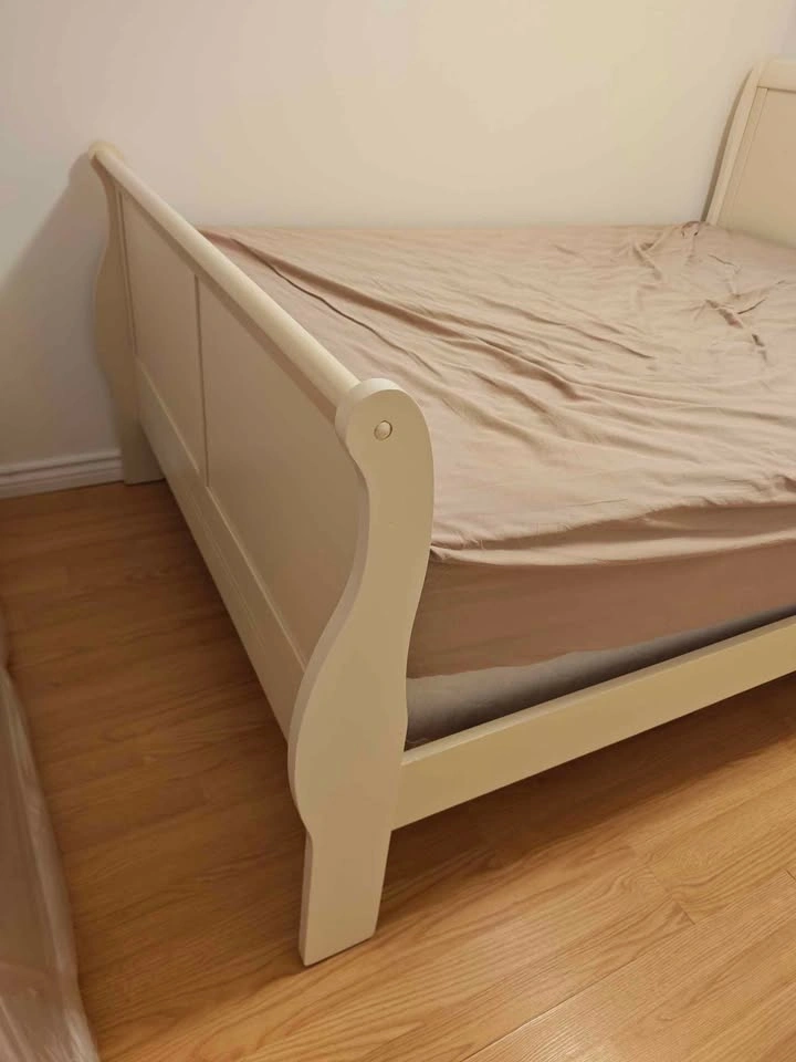 IKEA BIRKELAND bed frame in double/queen - photo 4