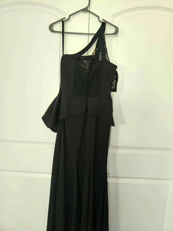 Gown