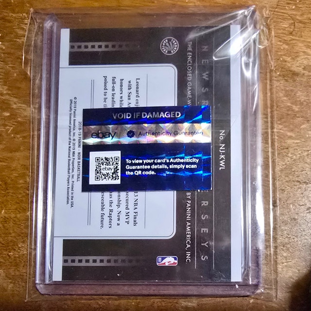 Panini Noir Kawhi Leonard Raptors Jersey Card 01/10 - photo 2