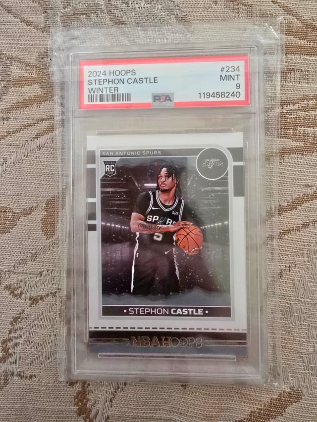 2024 Panini Hoops Stephon Castle Winter Rookie Card PSA 9