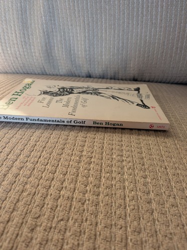 Ben Hogan's Five Lessons Modern Fundamentals of Golf 1972 - photo 3