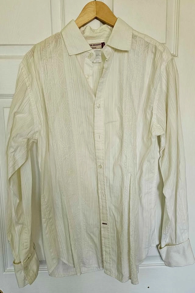 Vintage GUESS Men’s Tonal Embroidered Long Sleeve Shirt - Size X