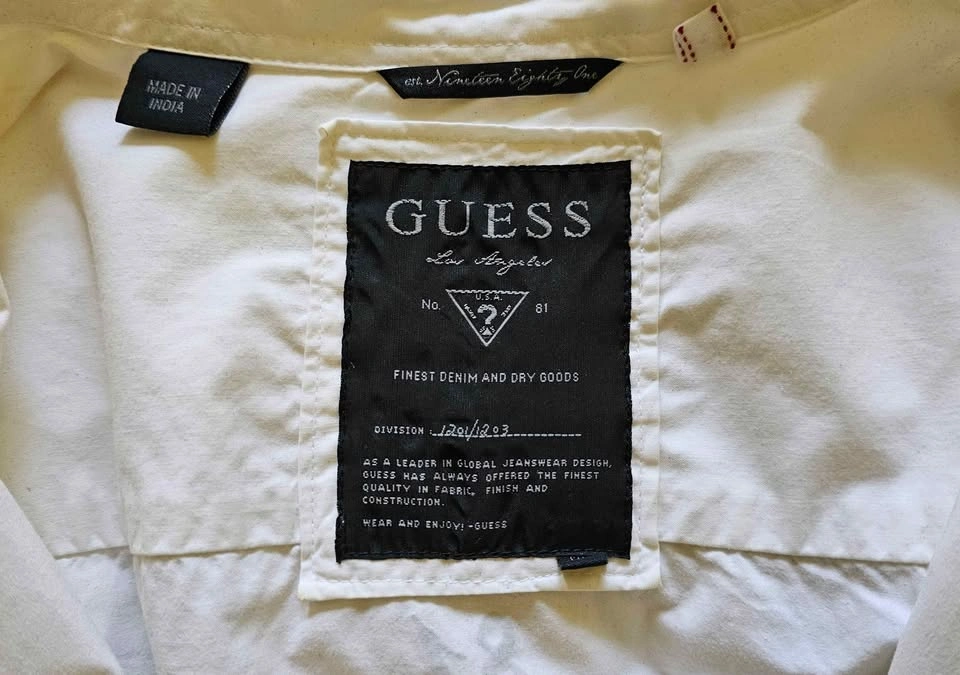 GUESS Men’s Graphic Back Zip Cargo Shirt - Size XL - photo 3
