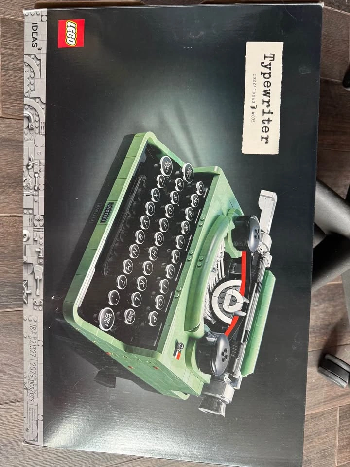 LEGO Ideas Typewriter 21327 - photo 2